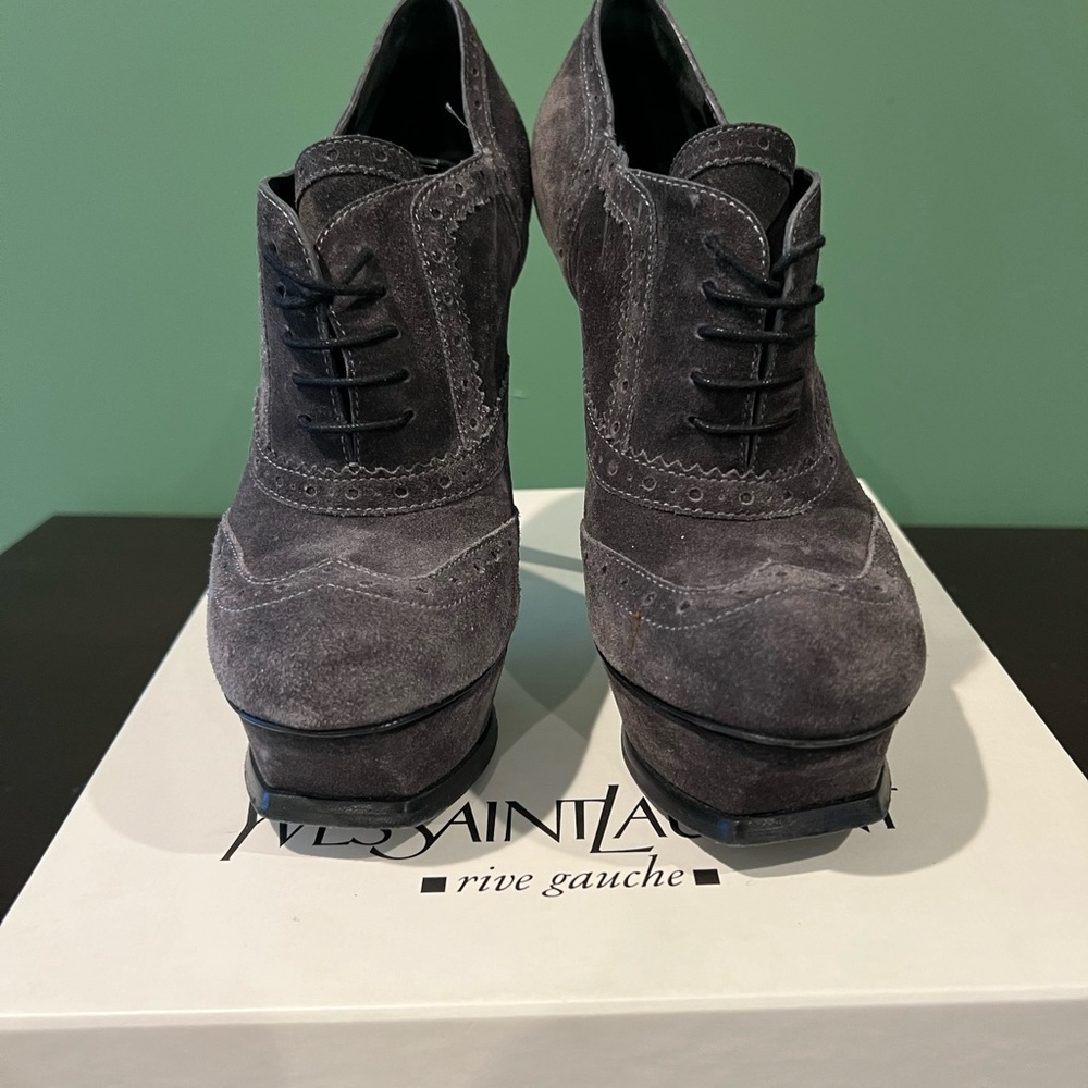 Yves Saint Laurent Men's Gray Suede Shoes